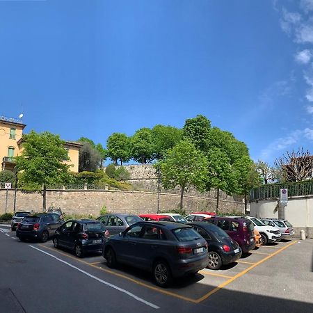Houseberg Apartment Bergamo Bagian luar foto